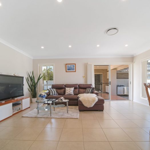 64 Pendergast Avenue, Minto