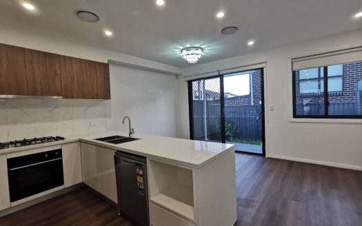 10 Darke Street, ROUSE HILL