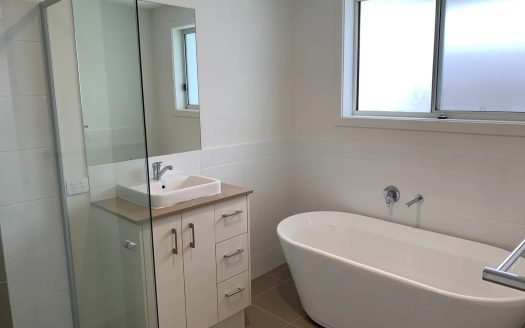 5 McMillian Circuit, NORTH KELLYVILLE