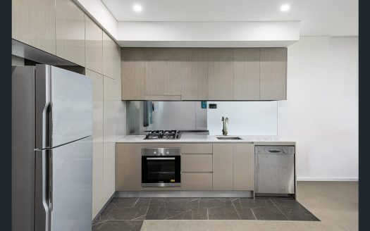 13111 / 1 Bennelong Parkway, WENTWORTH POINT